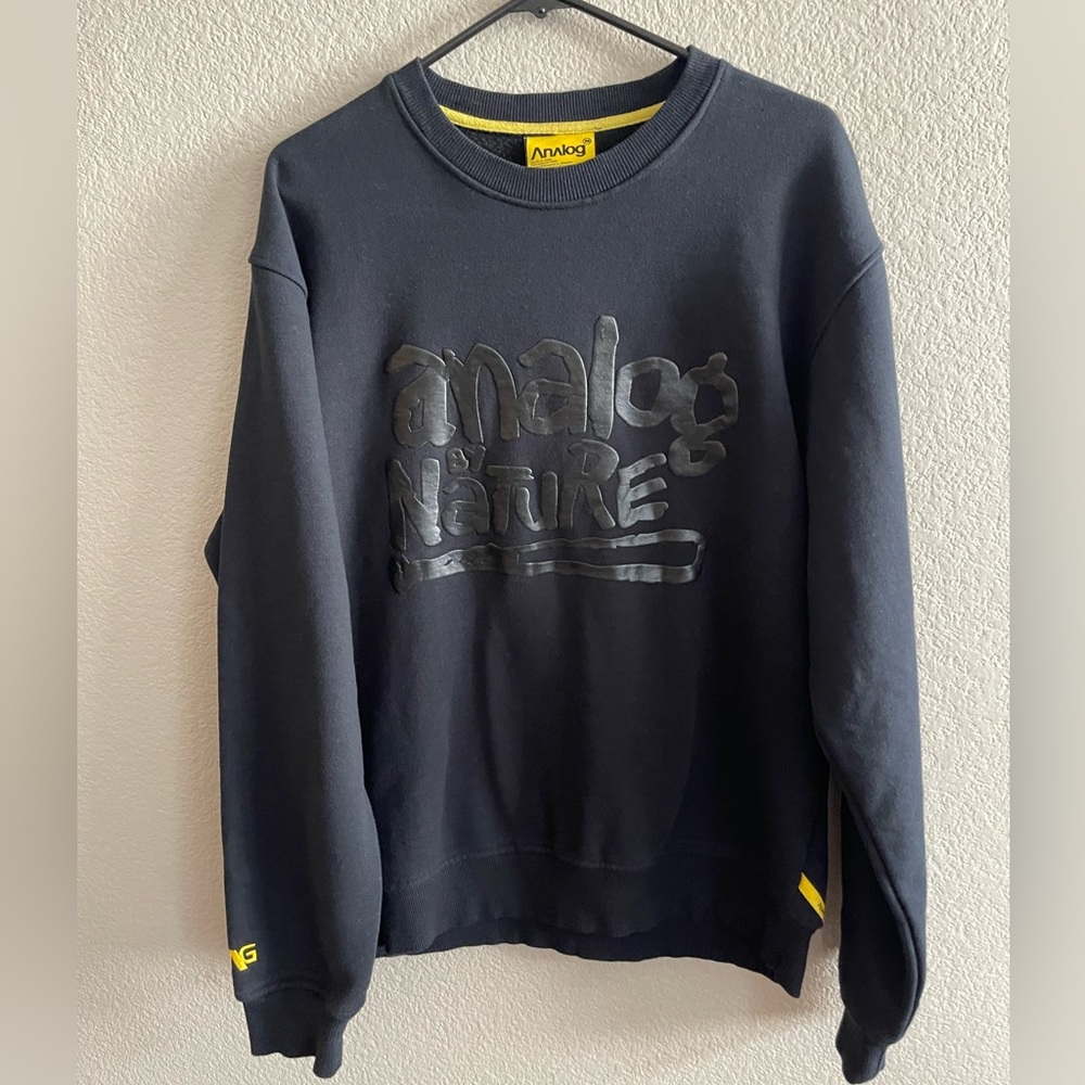 Analog By Burton.  Analog By Nature 
Black Sweatshirt